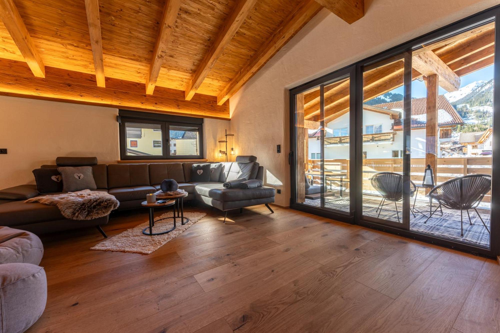 Alprocks Alvaresort Bichlbach Exterior photo